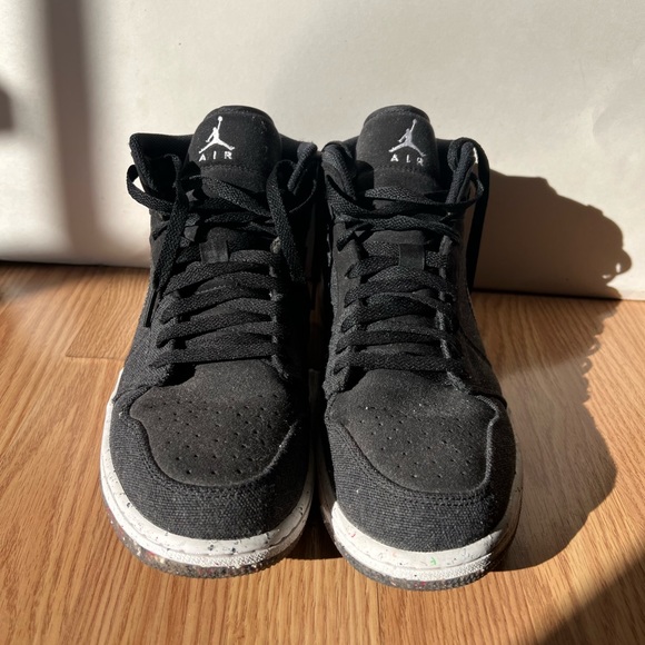 jordan 1 mid crater black
